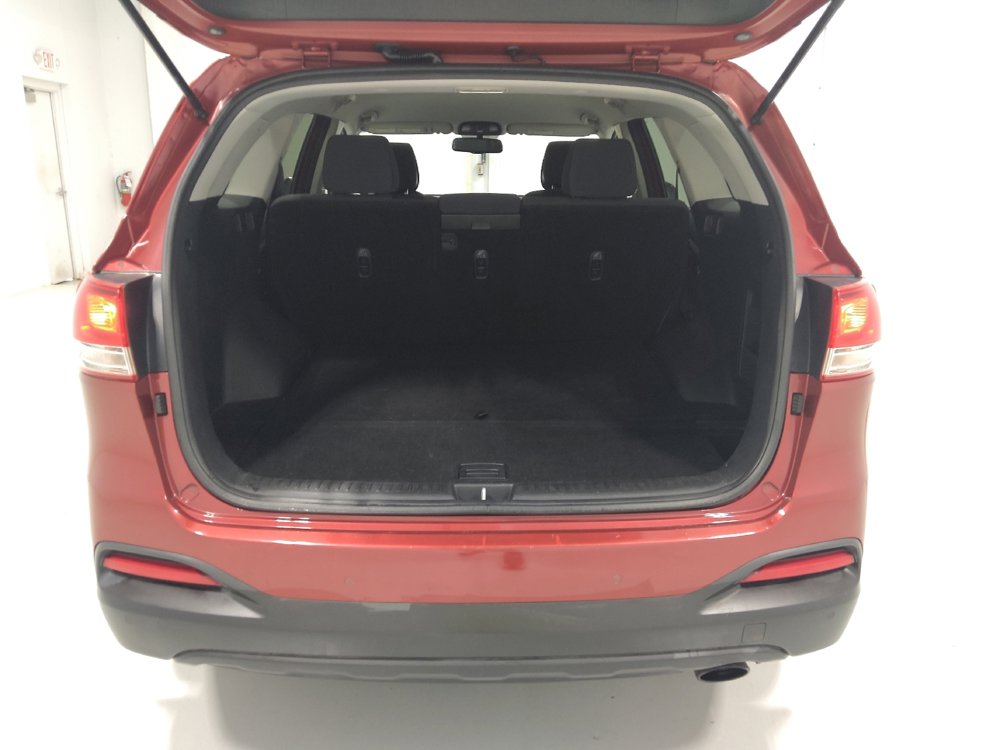 Used 2016 Kia Sorento LX w/ LX Convenience Package image 29