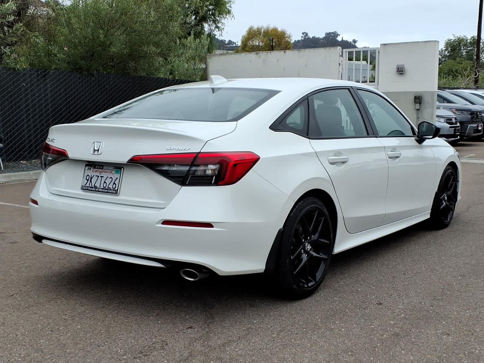 Used 2024 Honda Civic Sport image 4