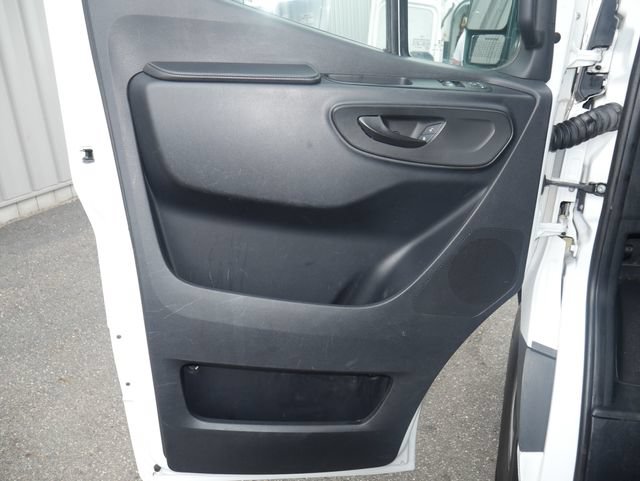 Used 2021 Mercedes-Benz Sprinter 2500 image 10
