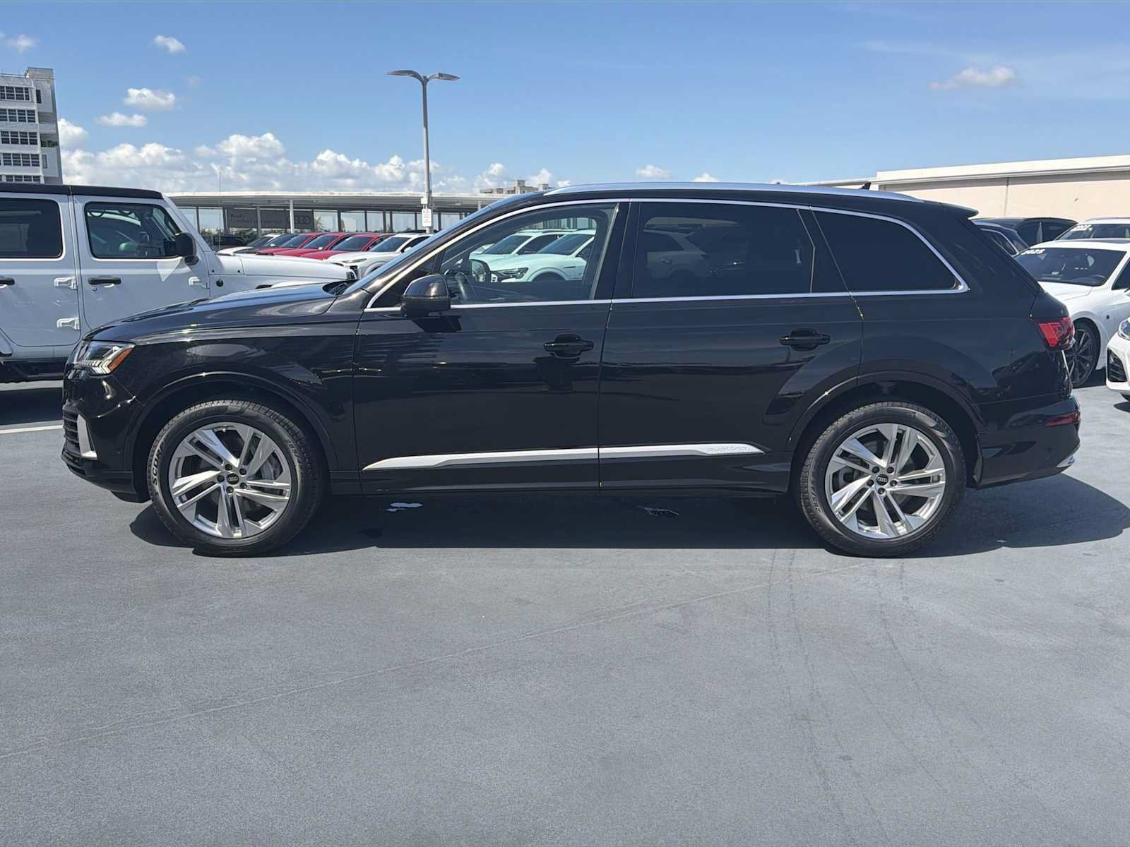 Certified 2023 Audi Q7 3.0T Premium Plus w/ Premium Plus Package AWD/4WD image 3