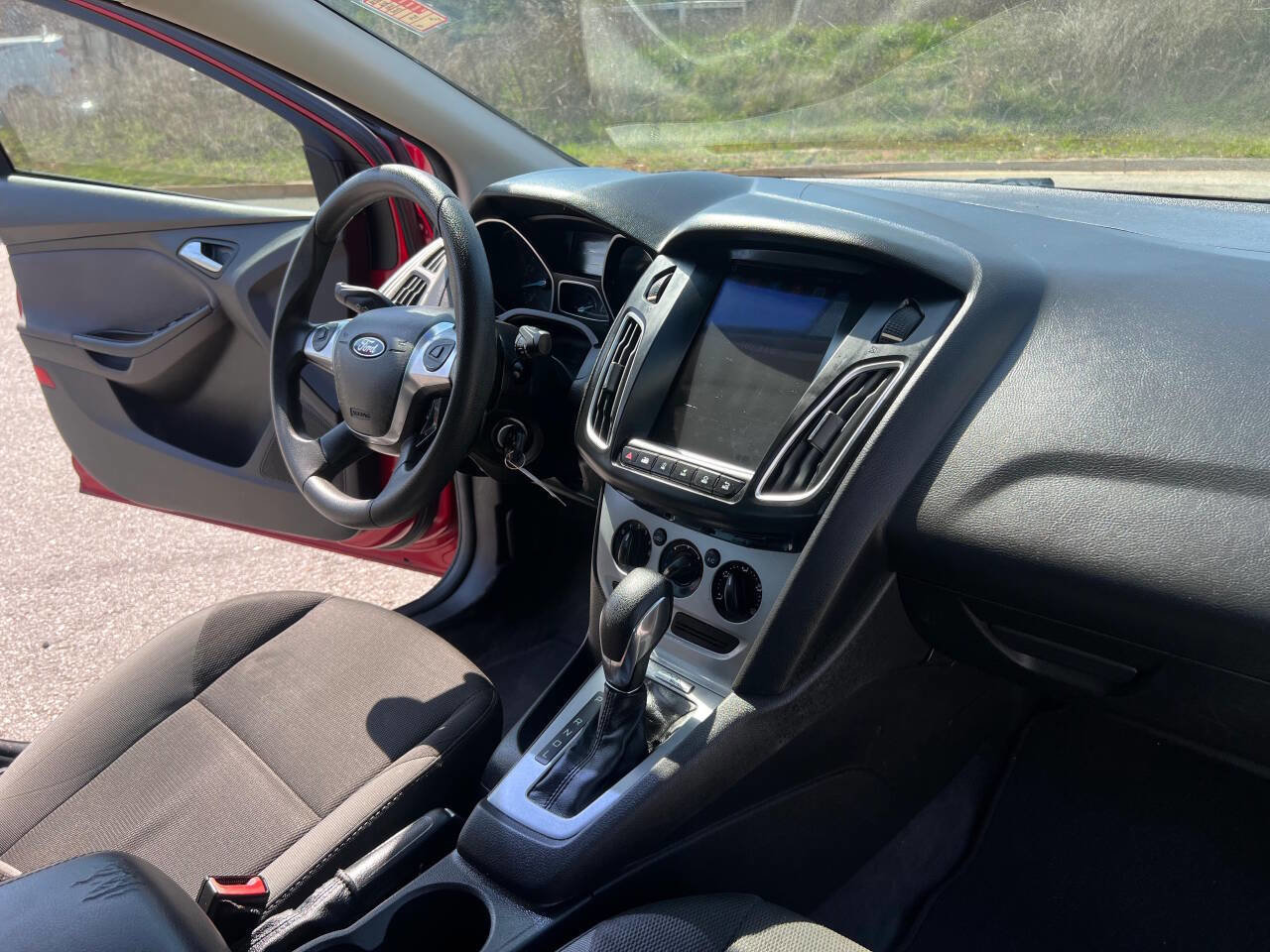 Used 2012 Ford Focus SE image 14