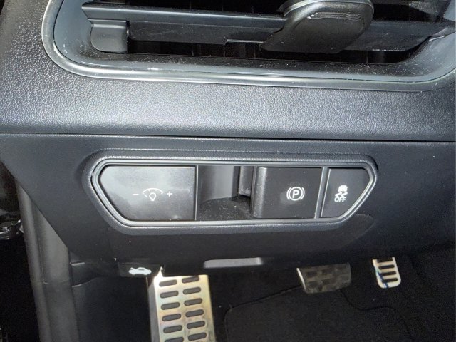 Certified 2025 Kia K4 GT-Line Turbo FWD image 13