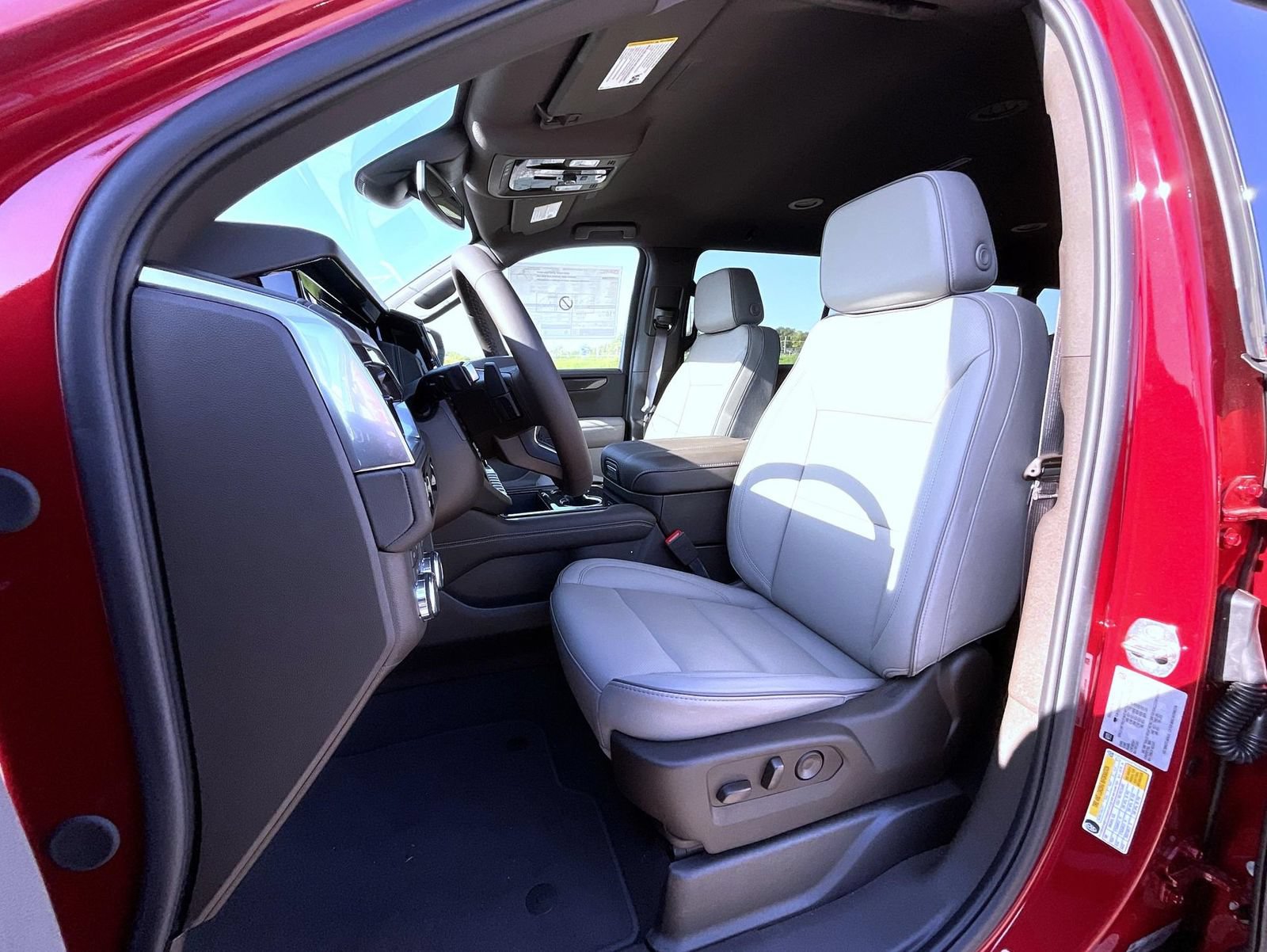 New 2026 GMC Yukon XL Elevation AWD/4WD image 10