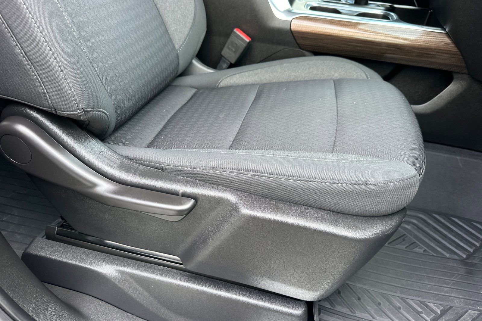 Certified 2023 Chevrolet Silverado 1500 RST AWD/4WD image 22