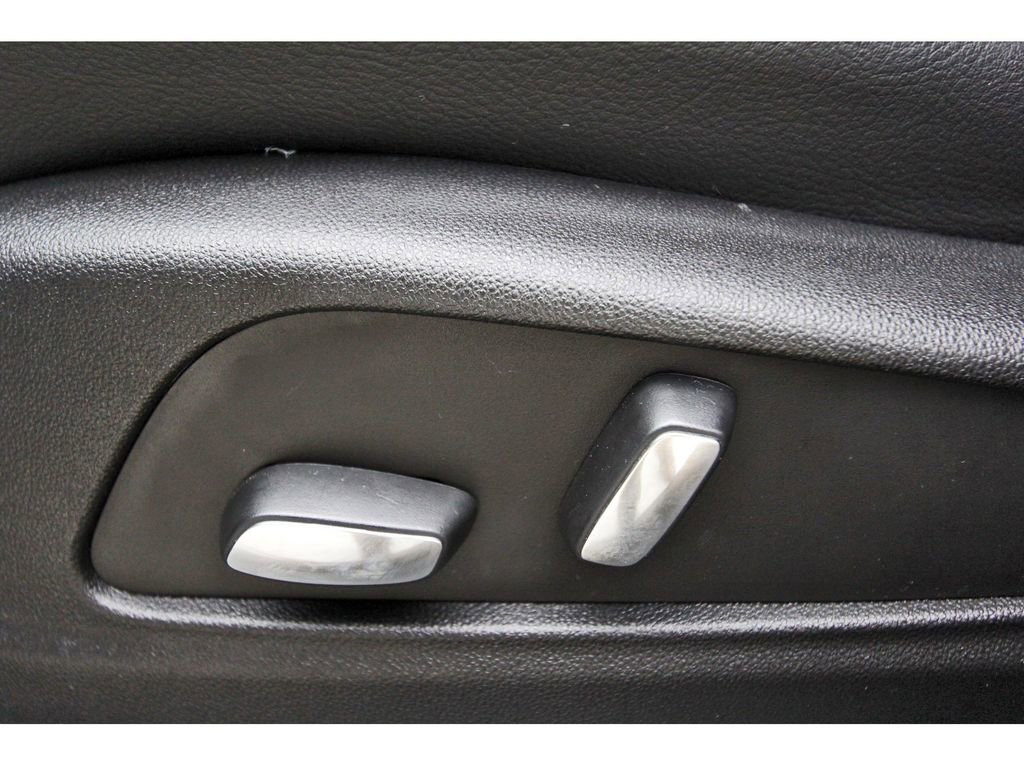 Used 2023 Cadillac XT5 Luxury image 27