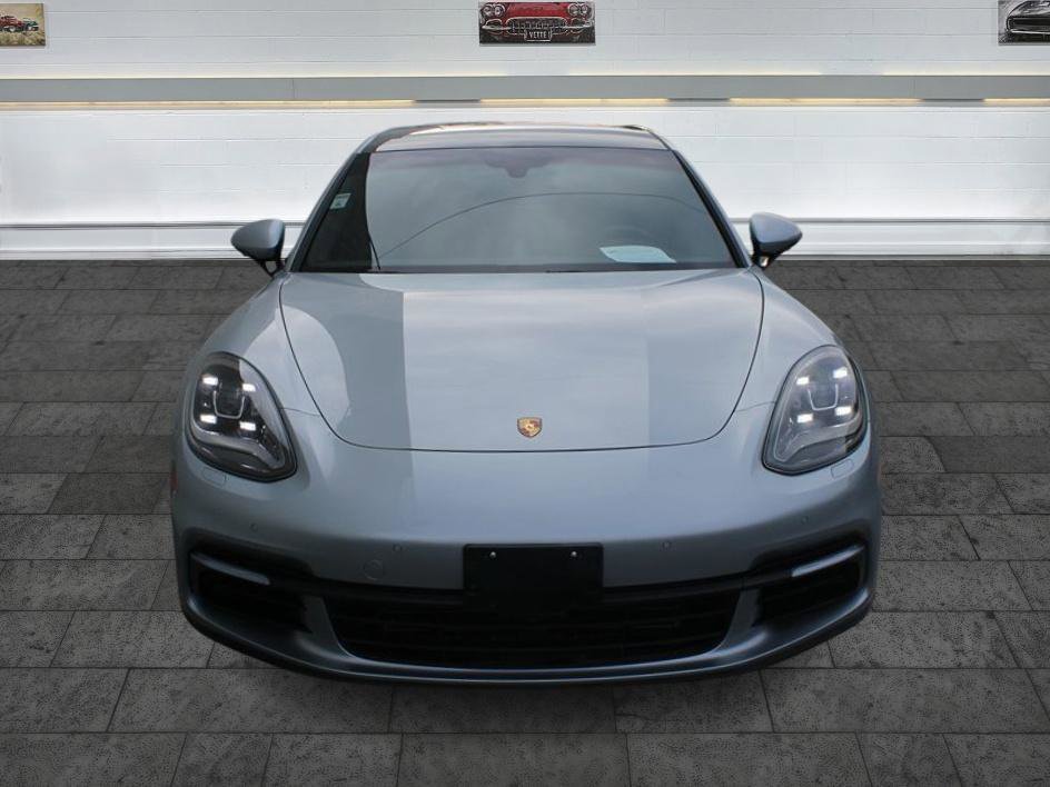 Used 2018 Porsche Panamera 4 AWD/4WD image 2