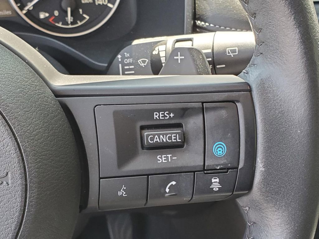 Certified 2024 Nissan Rogue SV w/ SV Premium Package image 27