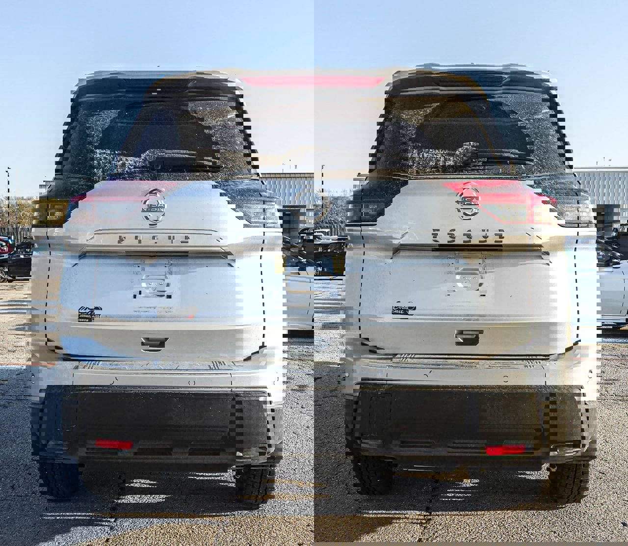 Used 2025 Nissan Rogue SV w/ SV Premium Package image 5