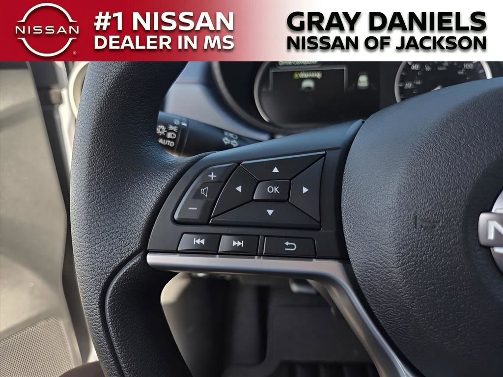New 2025 Nissan Versa SV w/ Trunk Package image 20