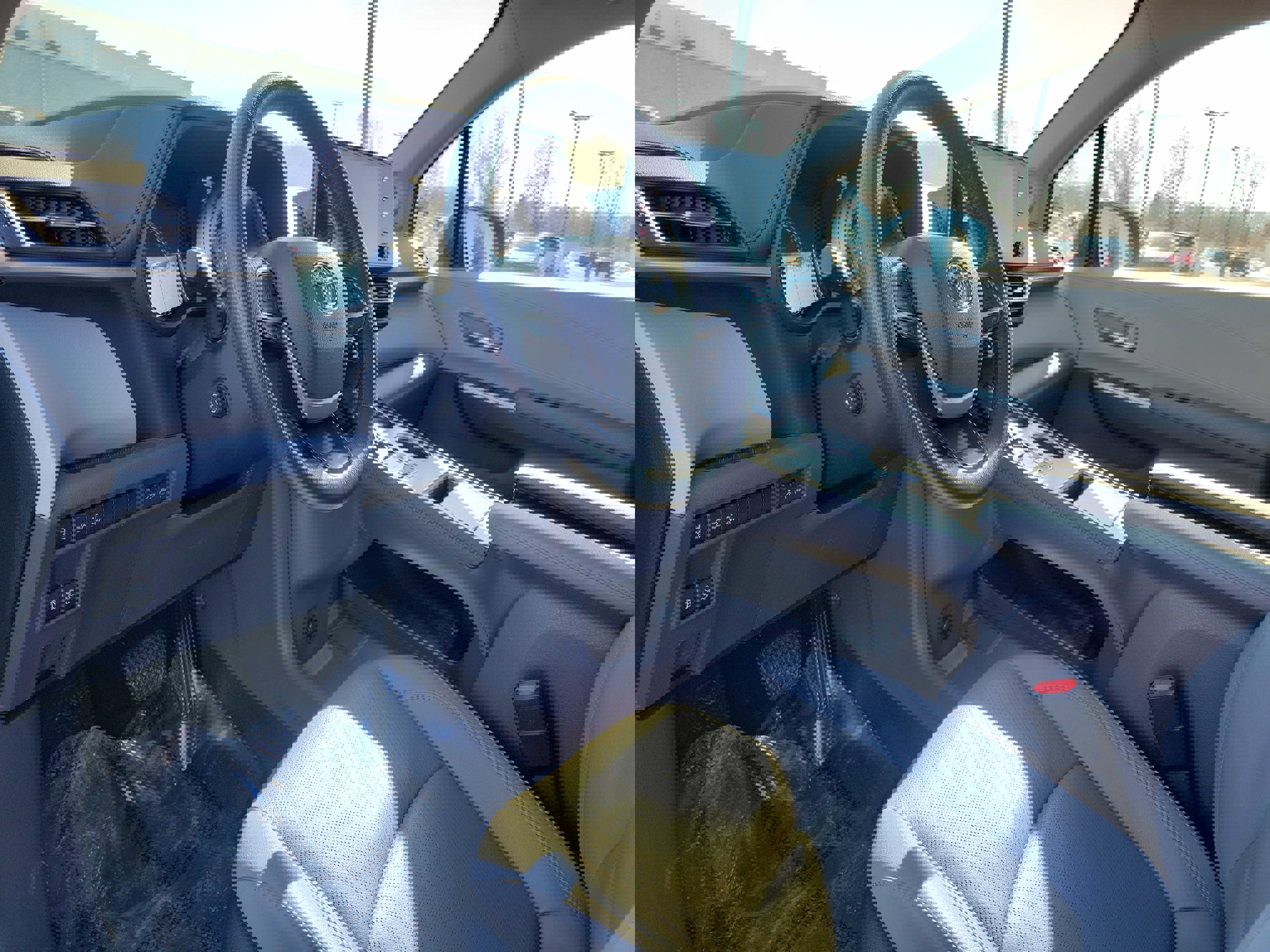 Used 2024 Toyota Sienna Limited image 19