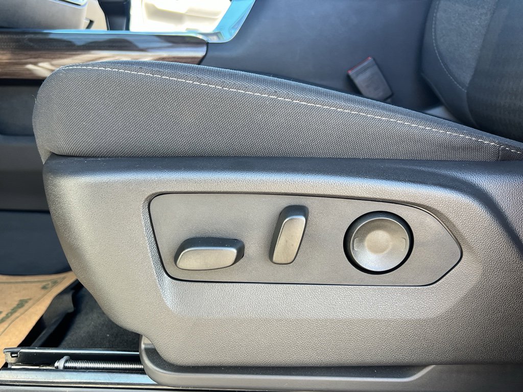 Used 2025 Chevrolet Silverado 1500 RST image 18