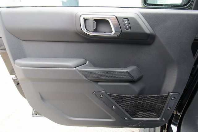 New 2025 Ford Bronco Outer Banks w/ Sasquatch Package image 18