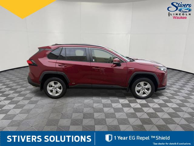 Used 2020 Toyota RAV4 LE w/ All Weather Liner Package AWD/4WD image 5