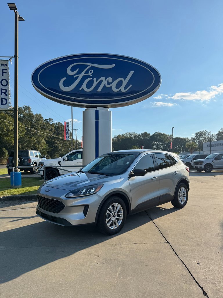Used 2022 Ford Escape SE w/ Convenience Package