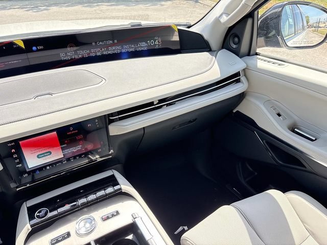 New 2026 Lincoln Navigator L Premier AWD/4WD image 15
