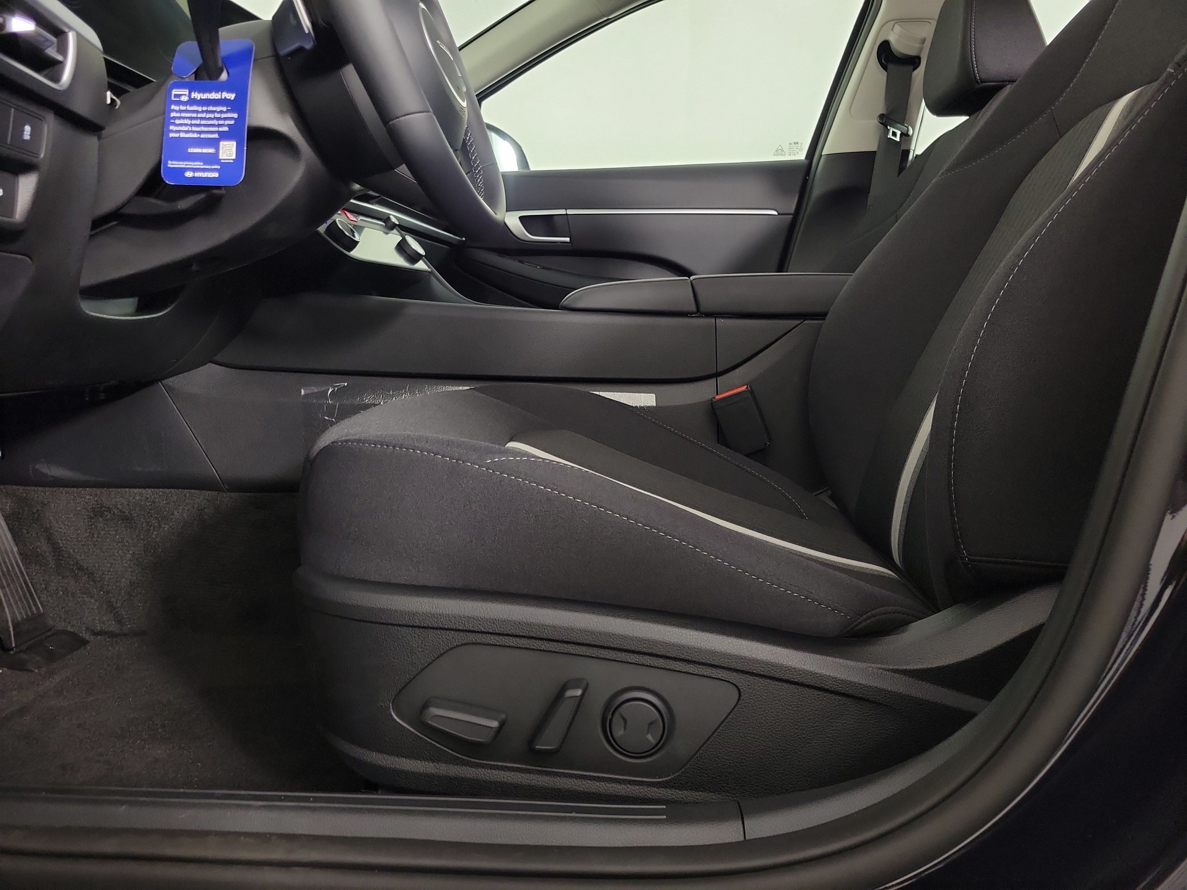 New 2026 Hyundai Sonata SEL FWD image 24