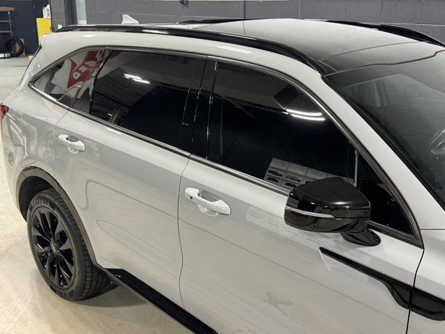 Used 2023 Kia Sorento SX image 6
