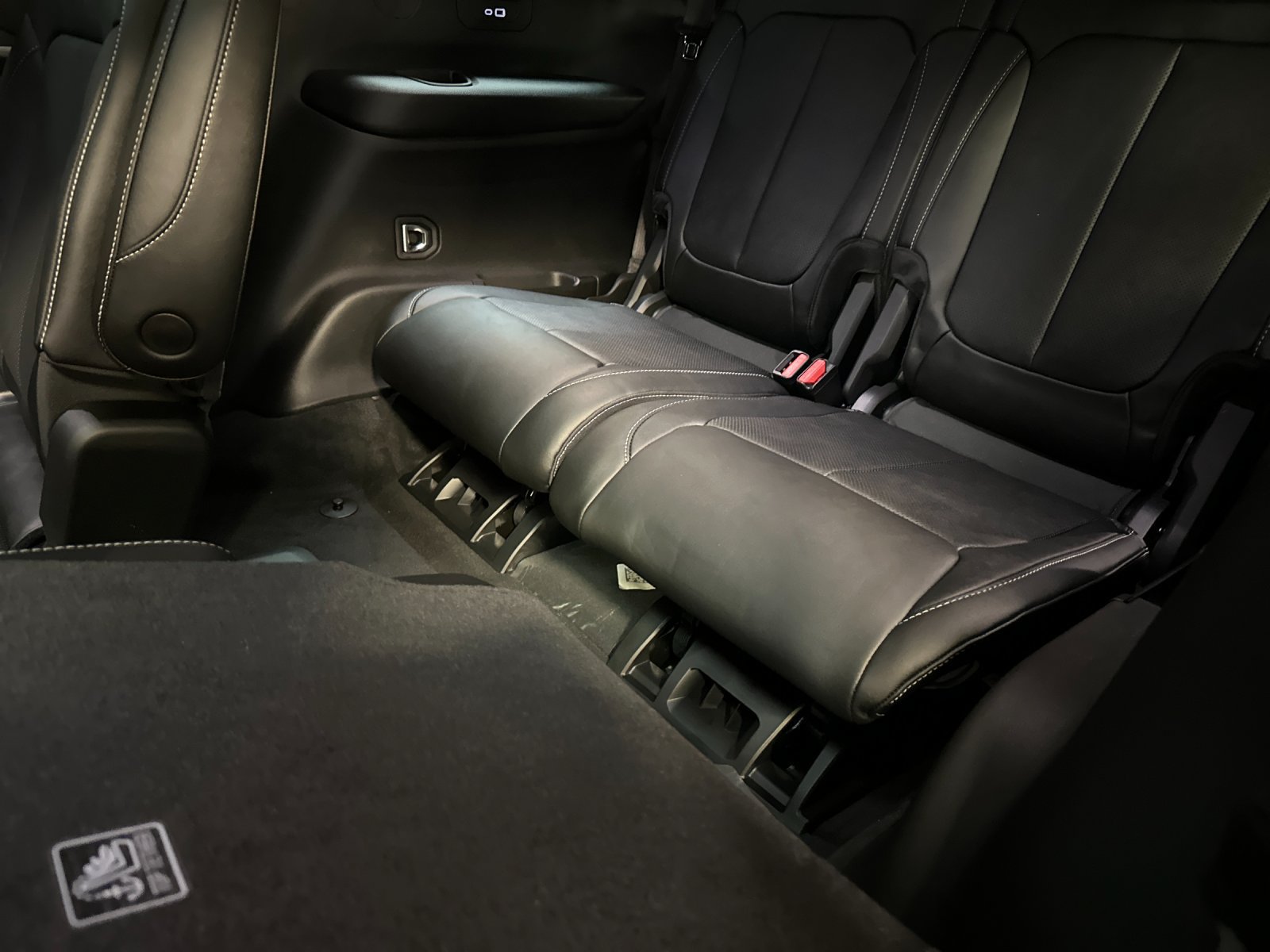 New 2026 Jeep Grand Cherokee L Limited AWD/4WD image 14
