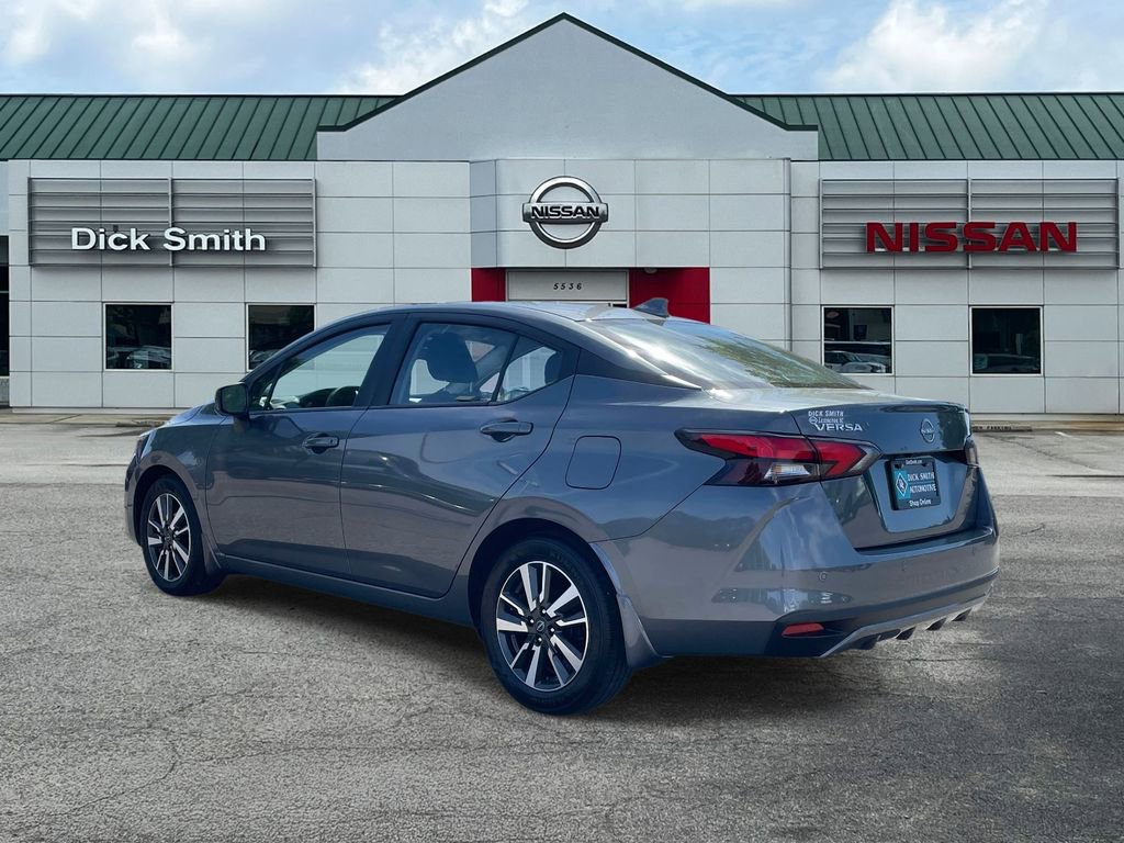 Used 2025 Nissan Versa SV w/ Trunk Package image 4