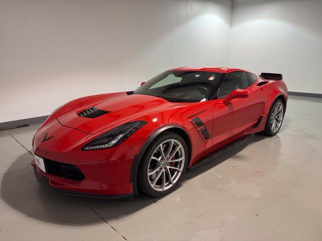 Used 2018 Chevrolet Corvette Grand Sport RWD image 3