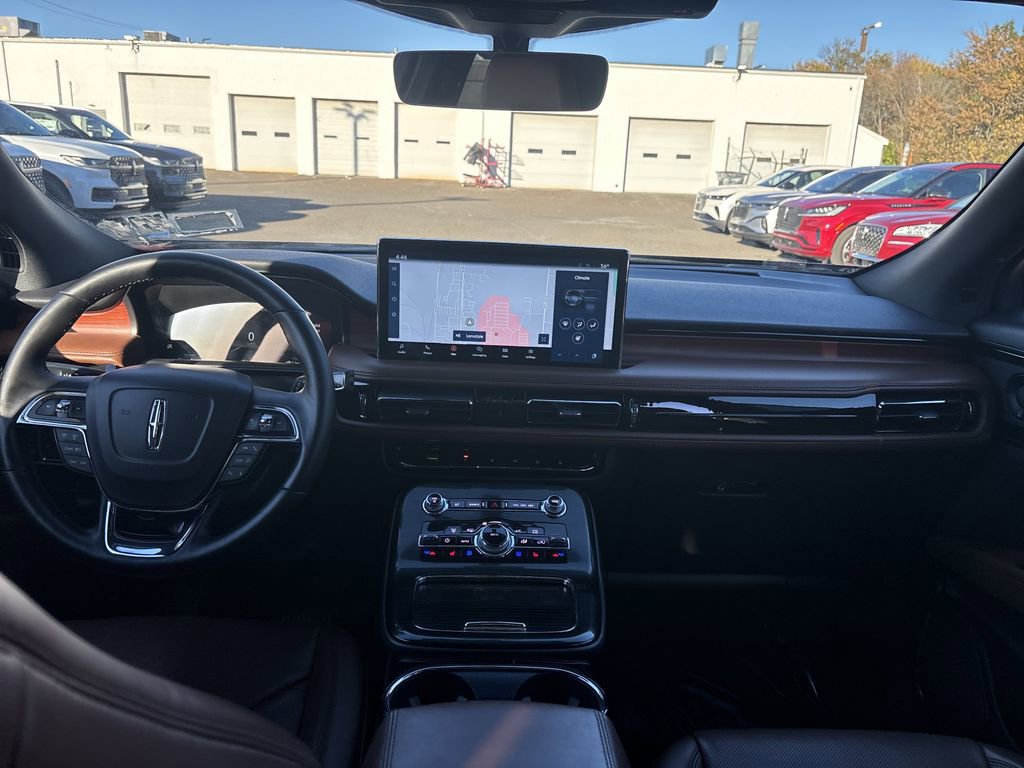 Certified 2021 Lincoln Nautilus Reserve w/ Cargo Utility Package image 18