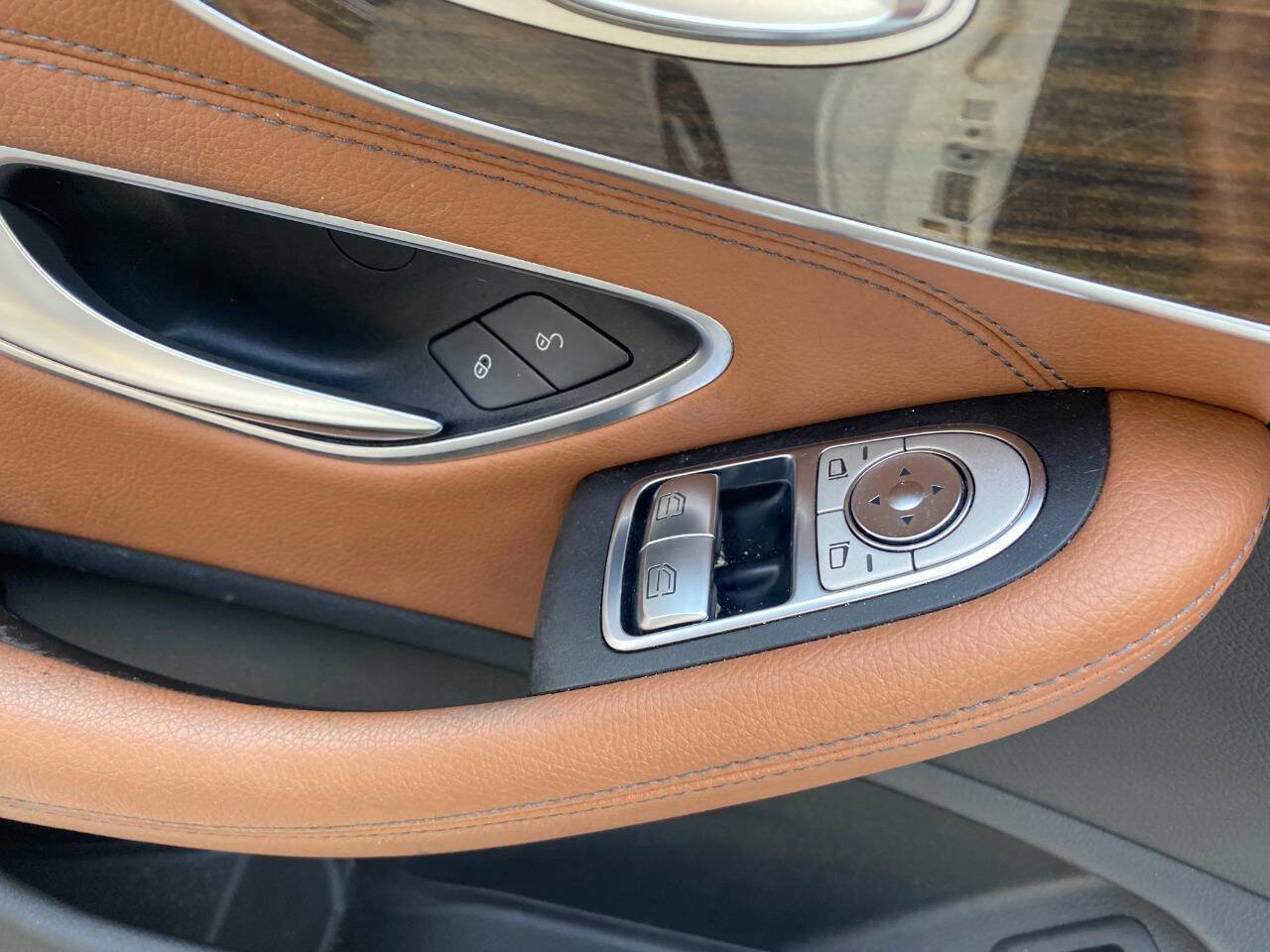 Used 2017 Mercedes-Benz C 300 4MATIC Coupe image 18