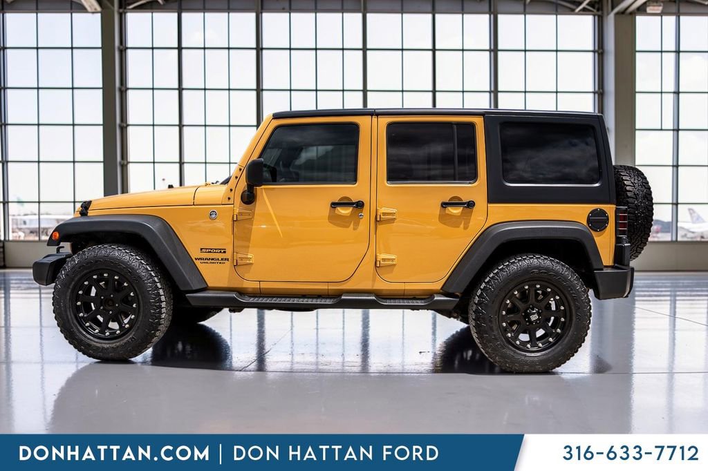 Used 2013 Jeep Wrangler Unlimited Sport AWD/4WD image 2