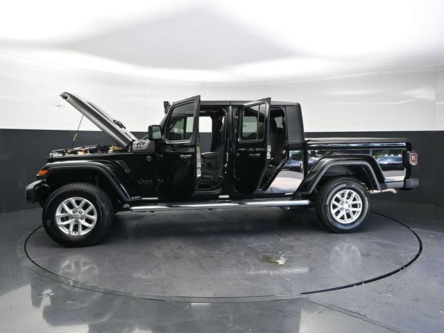 Used 2023 Jeep Gladiator Sport AWD/4WD image 31