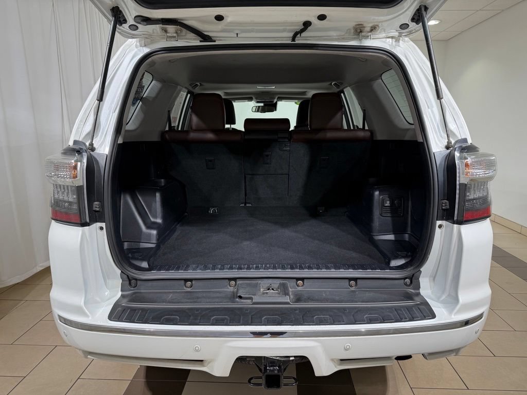 Used 2020 Toyota 4Runner Limited AWD/4WD image 11