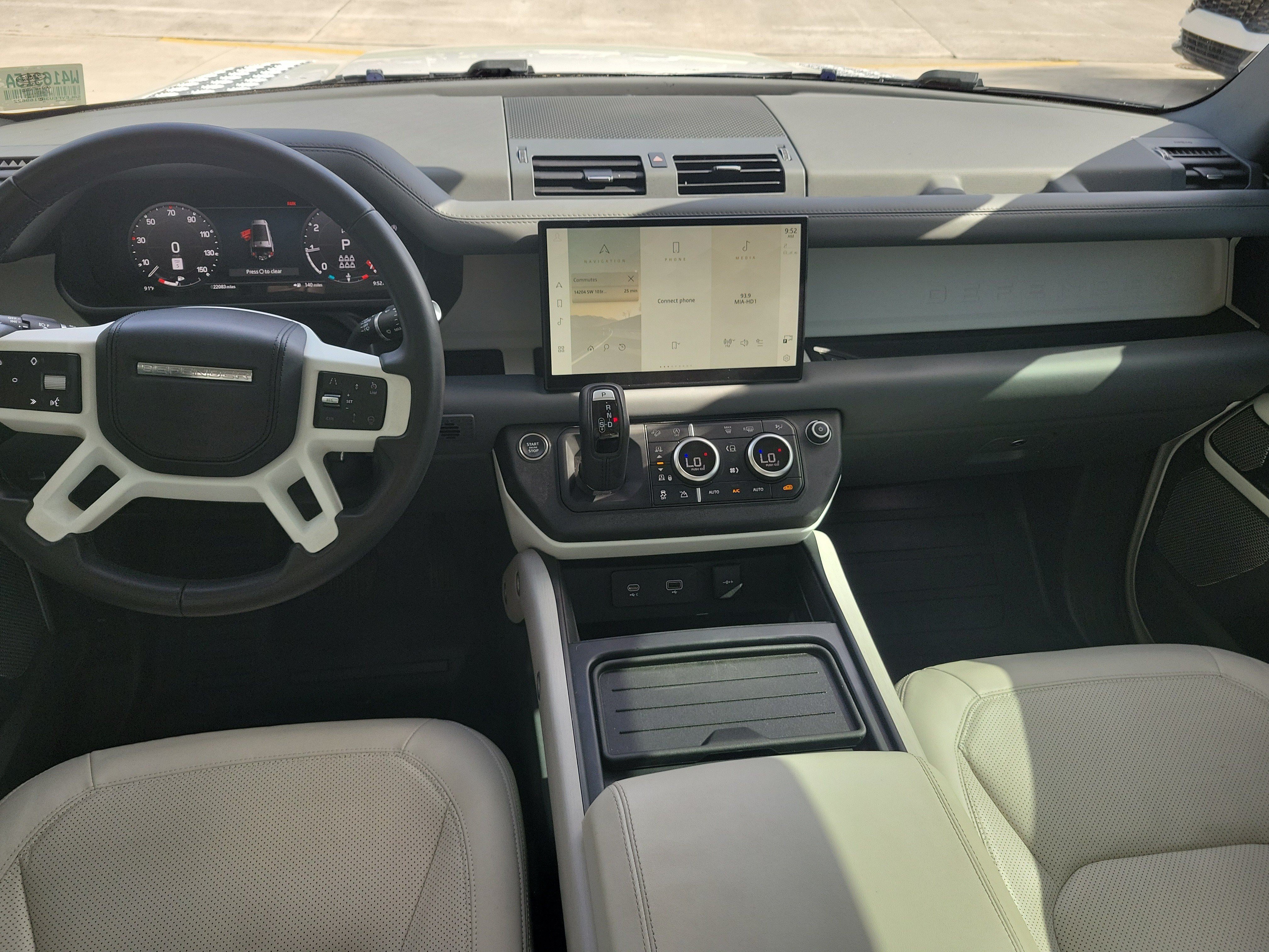 Used 2023 Land Rover Defender 130 First Edition AWD/4WD image 19