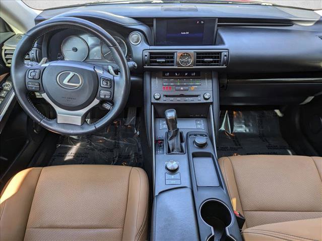 Used 2019 Lexus IS 300 image 16