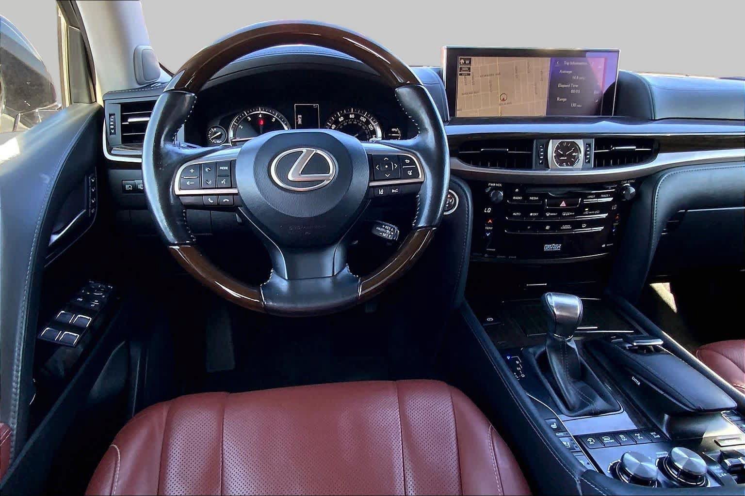 Used 2019 Lexus LX 570 4WD w/ Luxury Package image 6