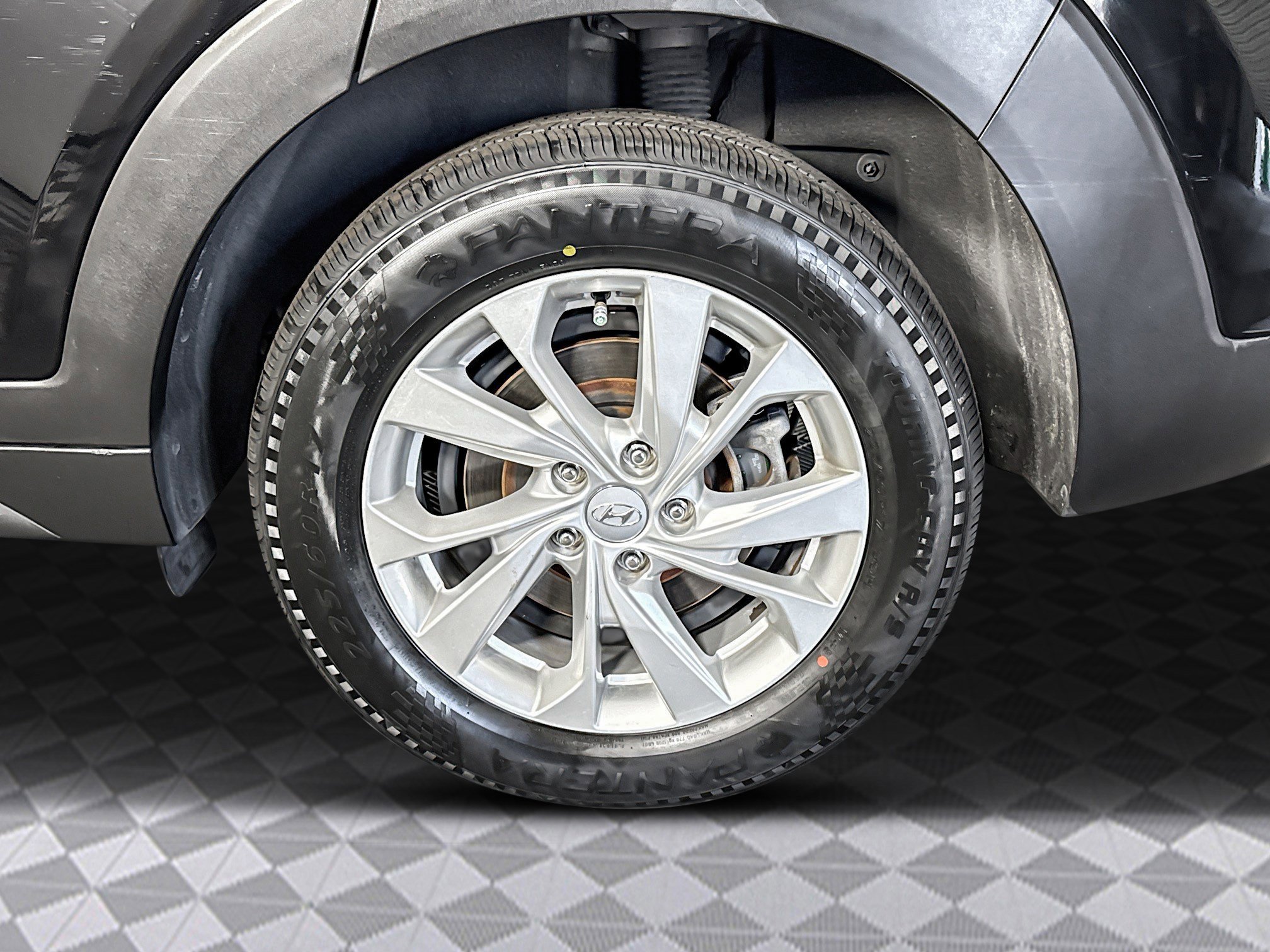 Used 2020 Hyundai Tucson SE image 36