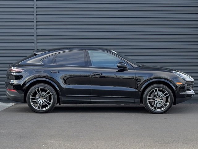 Certified 2022 Porsche Cayenne Coupe image 8