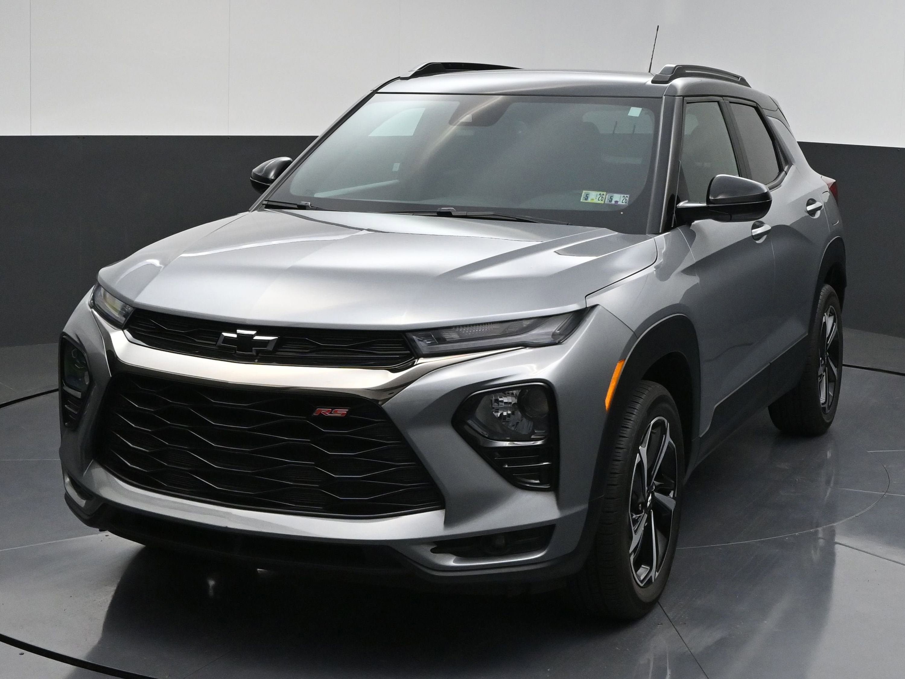 Used 2023 Chevrolet TrailBlazer RS w/ Convenience Package AWD/4WD image 3