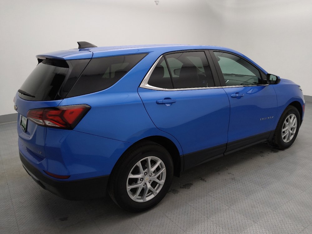 Used 2024 Chevrolet Equinox LT w/ LPO, Floor Liner Package FWD image 10