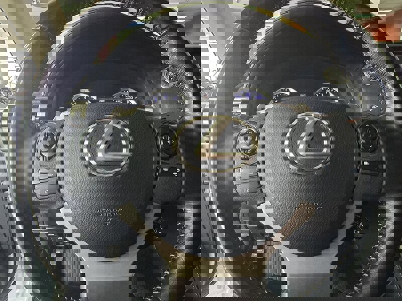 Used 2016 Lexus IS 200t image 25