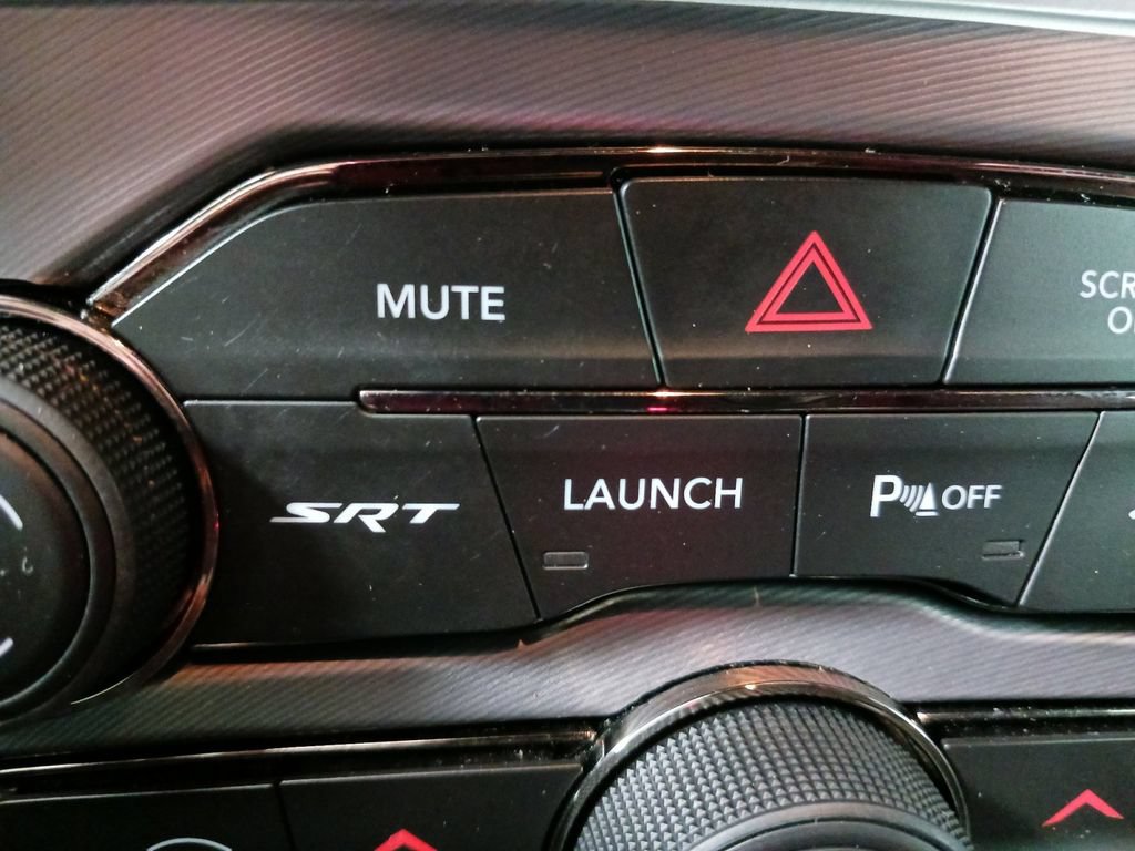 Used 2020 Dodge Challenger SRT Hellcat RWD image 39