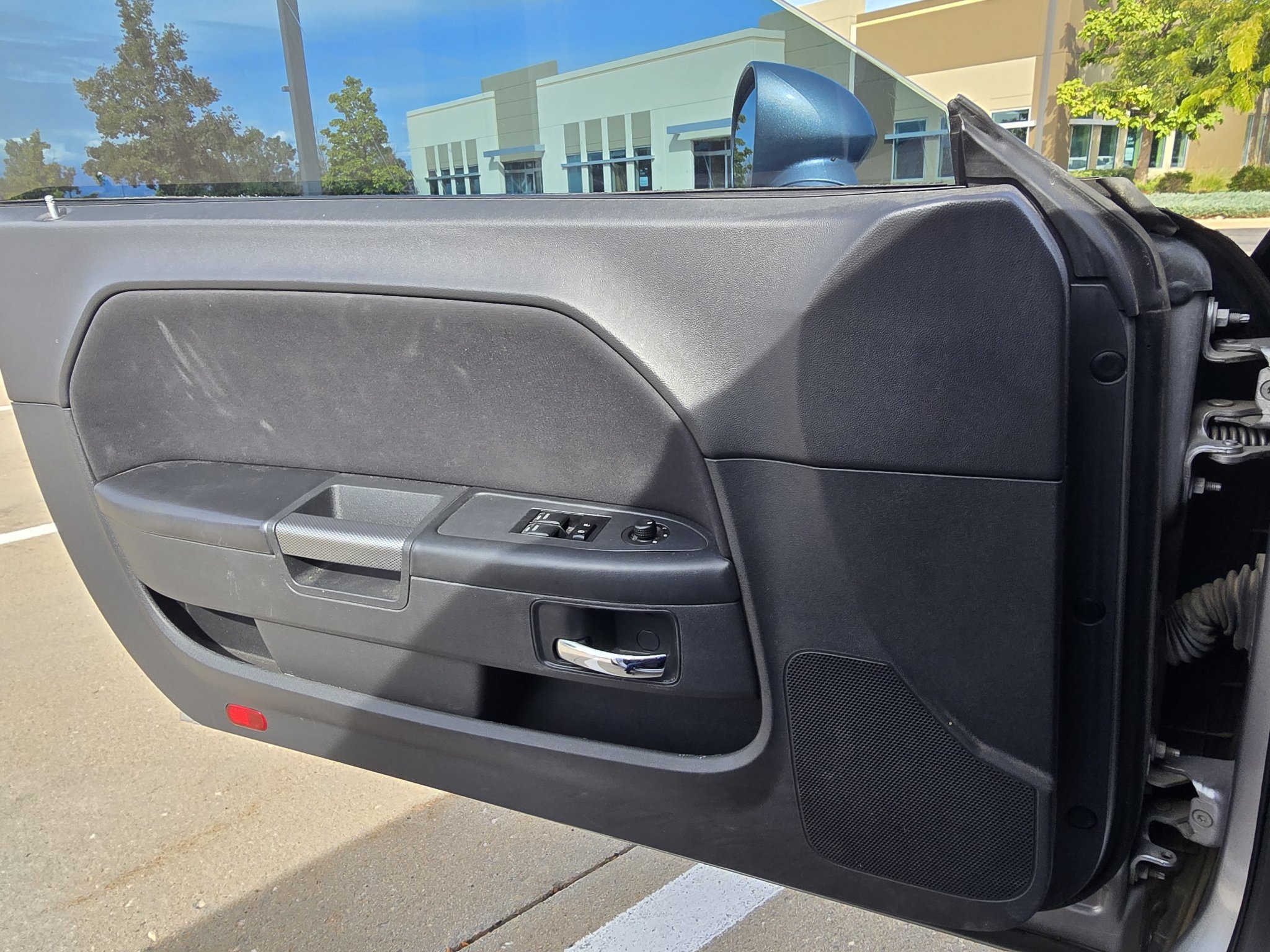 Used 2013 Dodge Challenger R/T w/ Blacktop Pkg RWD image 14