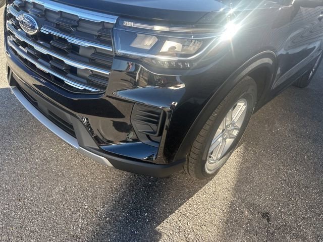 New 2026 Ford Explorer Active image 9