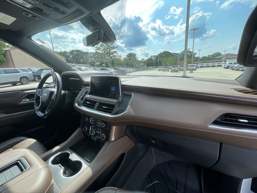 Certified 2022 Chevrolet Tahoe High Country AWD/4WD image 30
