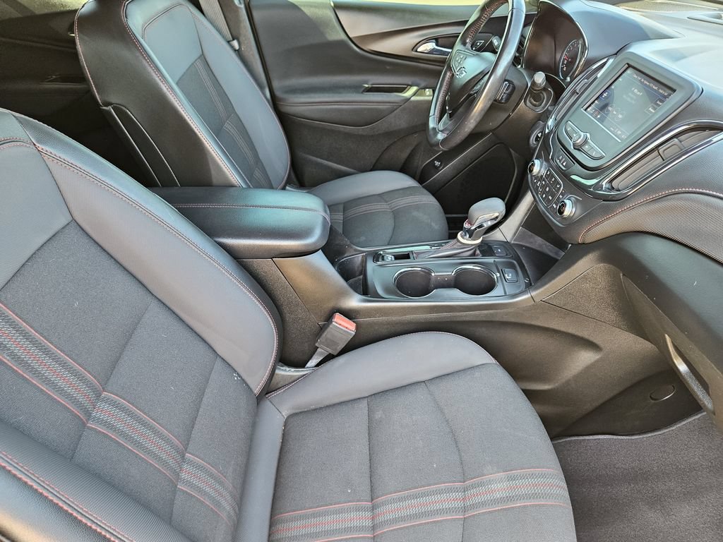 Used 2022 Chevrolet Equinox RS AWD/4WD image 15