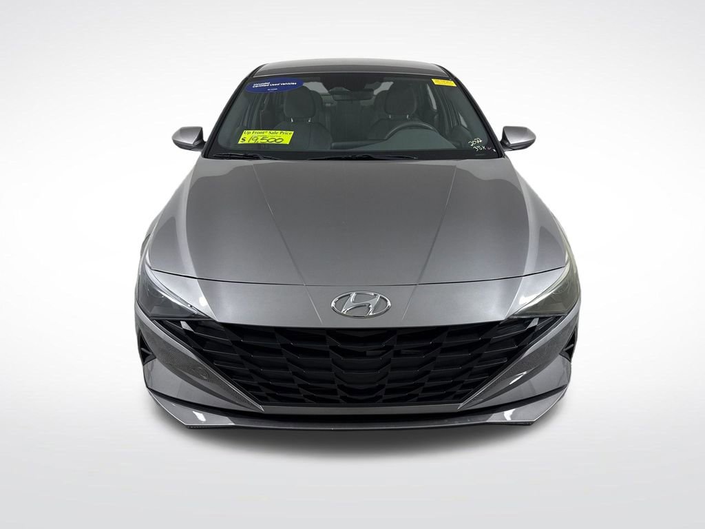 Used 2022 Hyundai Elantra Blue image 8