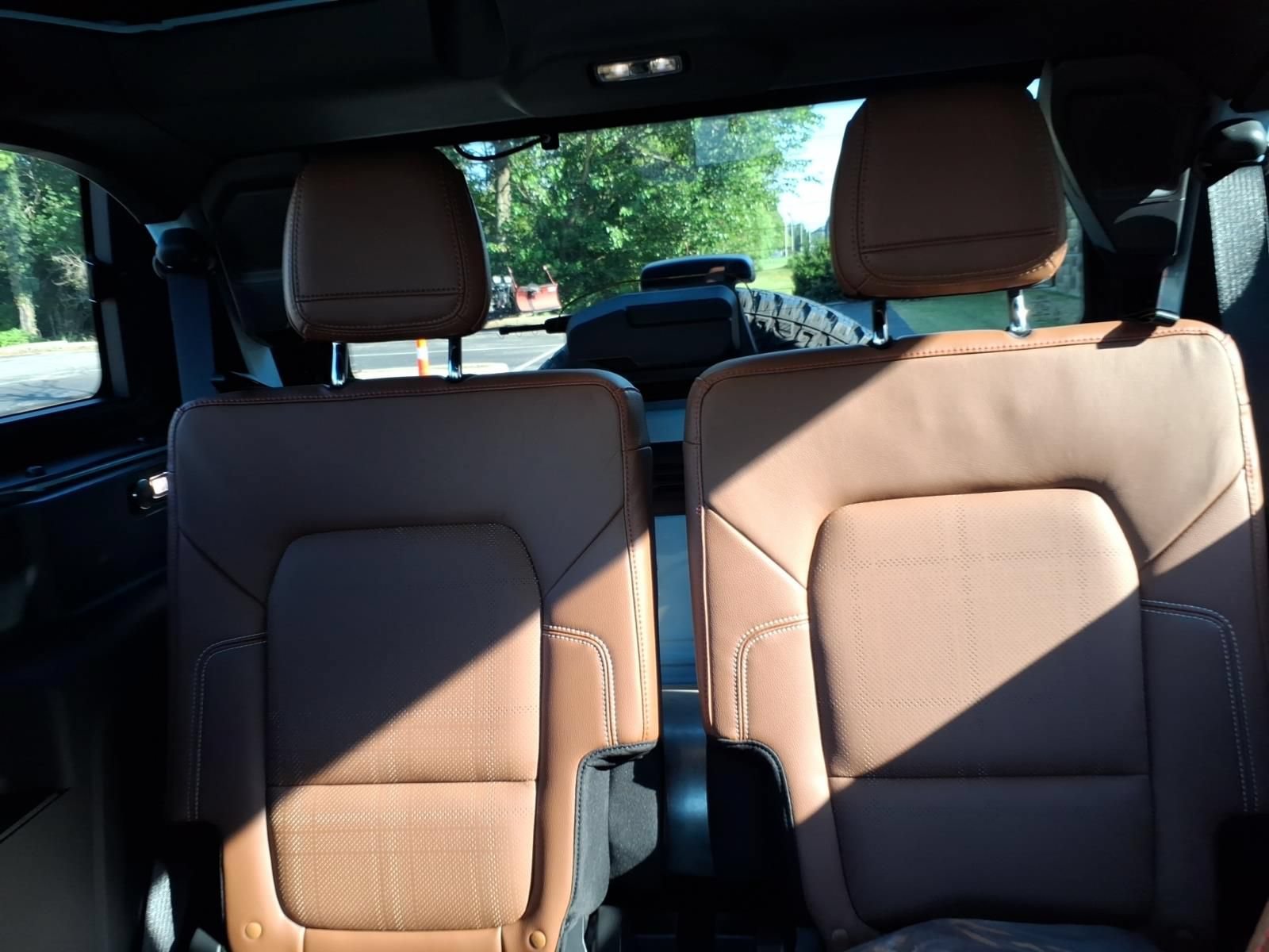 Used 2024 Ford Bronco Heritage Edition AWD/4WD image 30