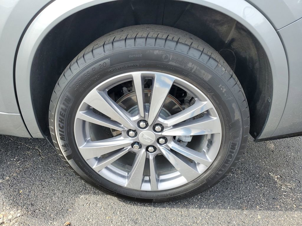 Certified 2024 Cadillac XT6 Premium Luxury w/ LPO, Floor Liner Package image 34