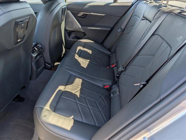 Used 2025 BMW 530i image 19