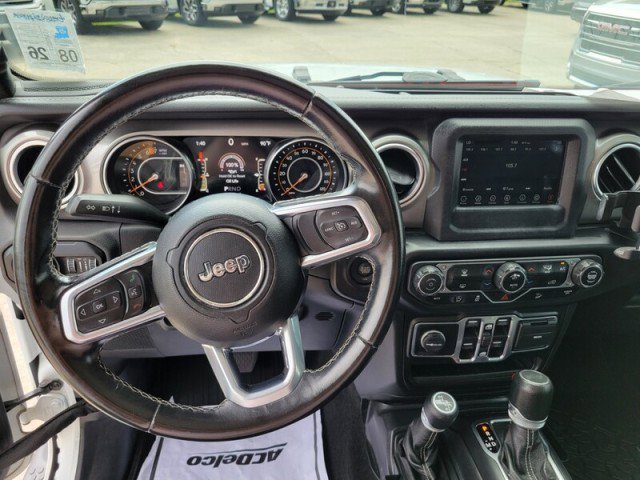 Used 2020 Jeep Wrangler Unlimited Sahara image 10