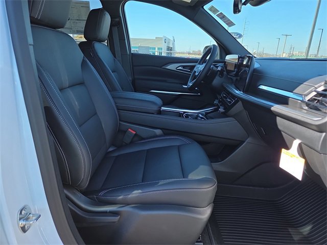 New 2026 Chevrolet Traverse LT w/ Midnight/Sport Edition image 16