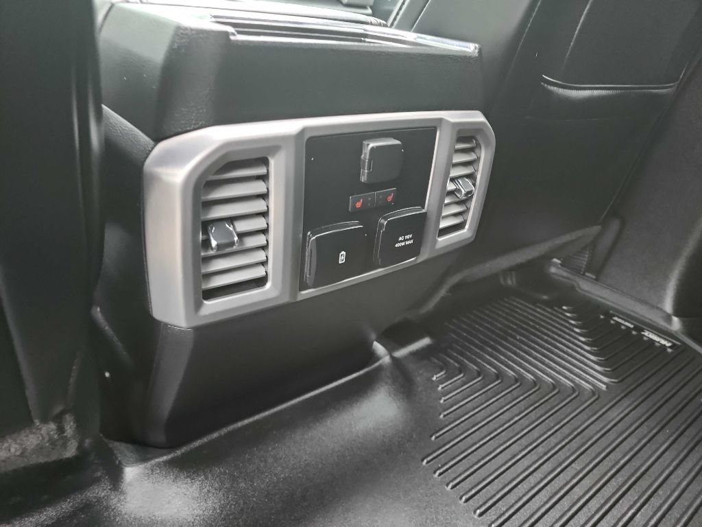 Used 2017 Ford F150 Platinum w/ Equipment Group 701A Luxury AWD/4WD image 40