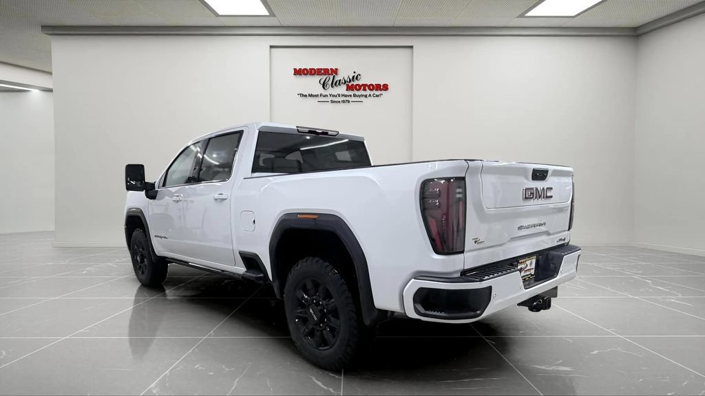 Used 2025 GMC Sierra 2500 AT4 AWD/4WD image 5